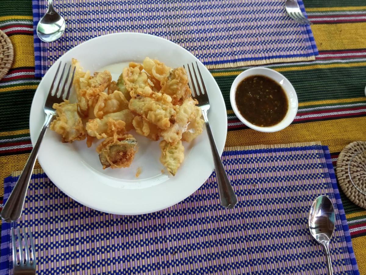 Ngwe Saung Garden Guest House หง่วยวง ภายนอก รูปภาพ